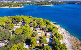 Arena Stoja Camping Homes  4*